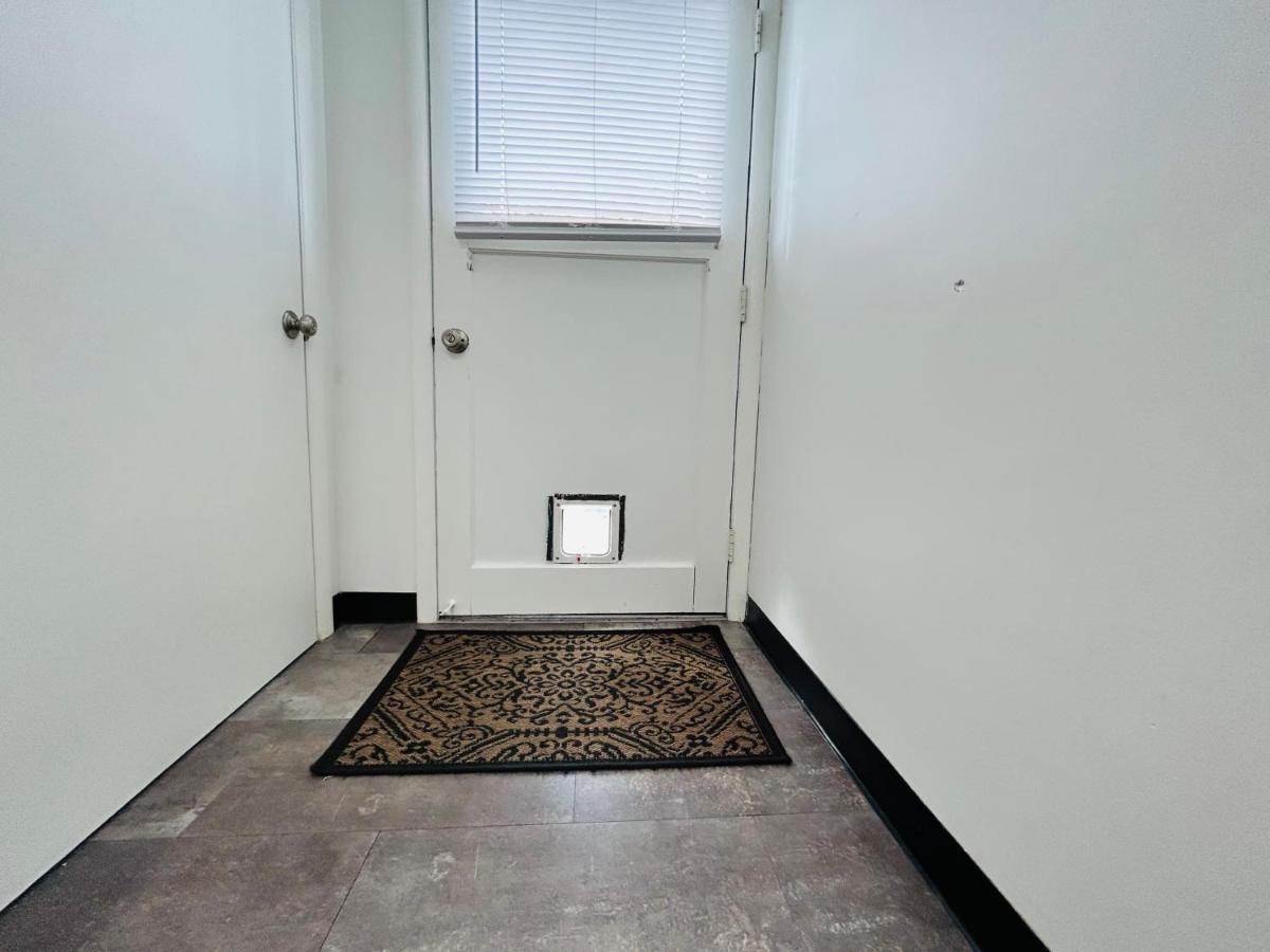 Little Blue Bungalow On Boise'S Bench, Pet Friendly, Fully Fenced Yard With Doggie Door! 2 Miles From Bsu, 5 Minutes From Downtown Boise, Desk And Workstation For Remote Workers, 2 Tv'S Large Walk-In Closet, Good For Mid-Term Stays Экстерьер фото